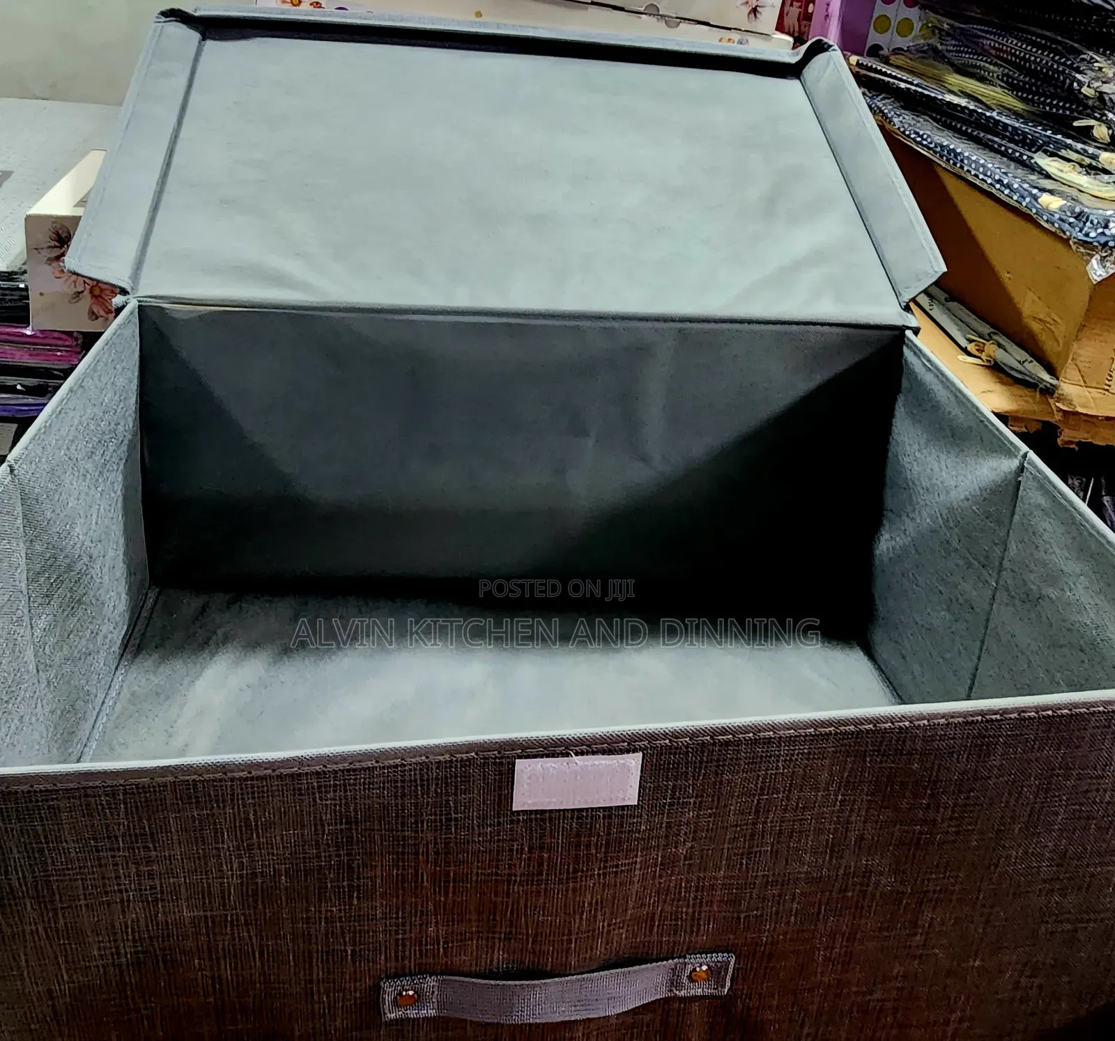 Laundry Basket With Lid and Zip