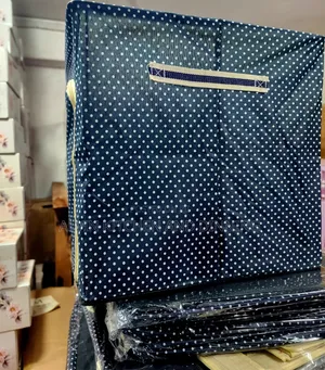 Laundry Basket With Lid and Zip