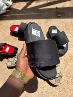 Black Y-3 Sandals