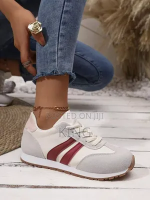 Grand Gyal Sneakers