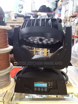 LCD Screen Moving Head Light 6in1stage Light Disco Wedding