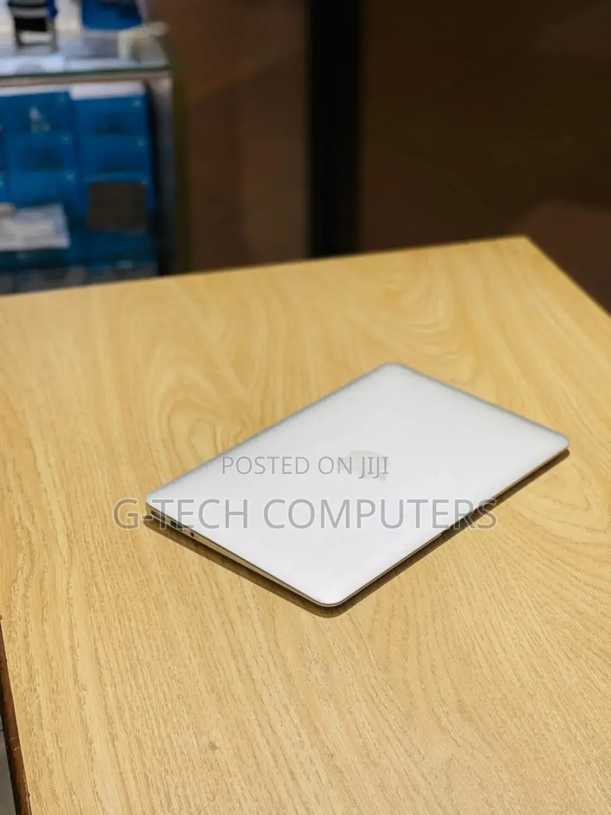 New Laptop Apple MacBook Air 2015 4GB Intel Core I5 SSD 256GB