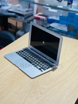New Laptop Apple MacBook Air 2015 4GB Intel Core I5 SSD 256GB