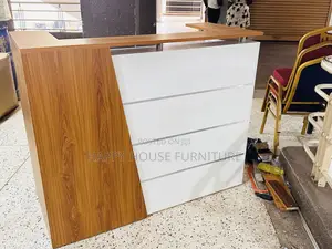 Reception Desk ( White Bird )