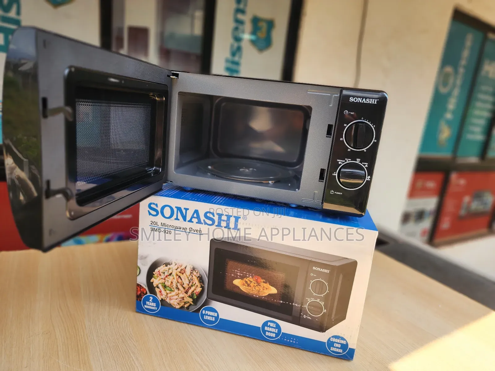 20ltrs Analog Sonashi Microwave at Black Friday Price