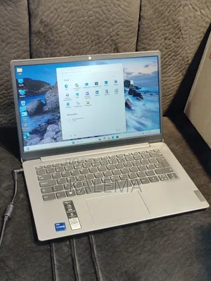Laptop Lenovo IdeaPad 1 8GB Intel Core i5 SSD 256GB