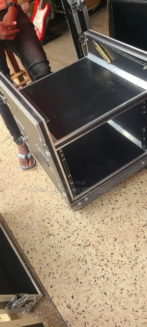 Rack Case Double Layer 8u Size/ Flight Case/ Dj Box