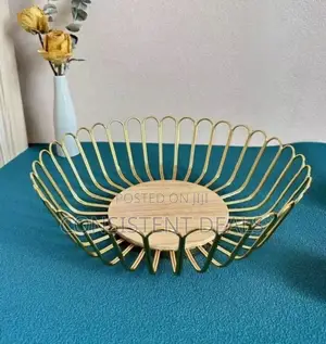 Creative Round Metal Fruit Bowl