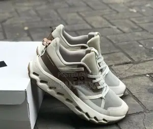 Original Men’S Cloud Phase Waterproof Hiking Sneakers