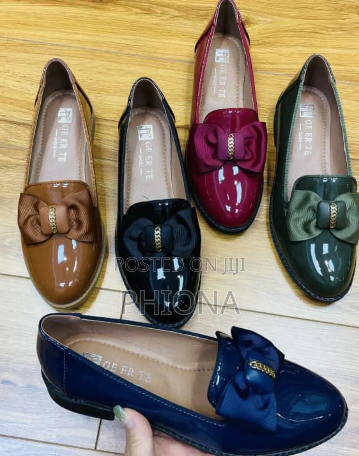 Ladies Flat Shiny Loafers