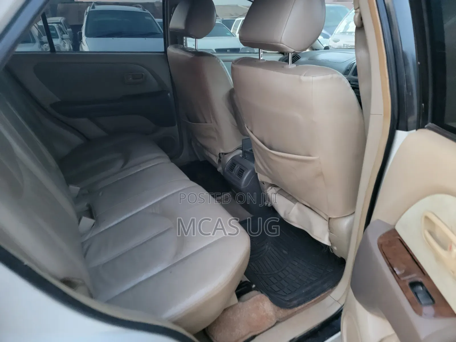 Toyota Harrier 2001 White