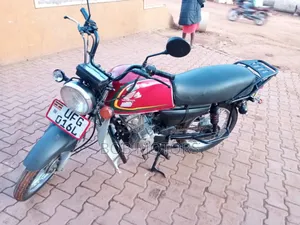 Honda VFR 700F 2024 Red