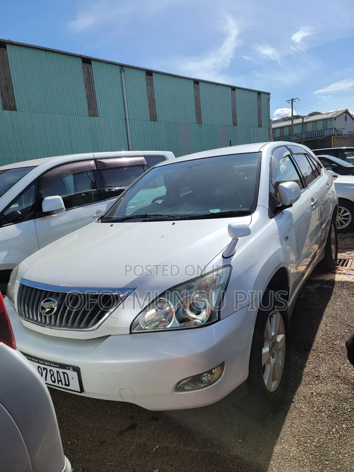 Toyota Harrier 2011 White