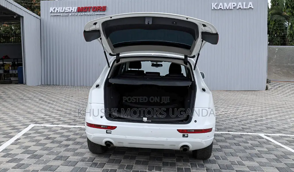 Audi Q5 2011 White