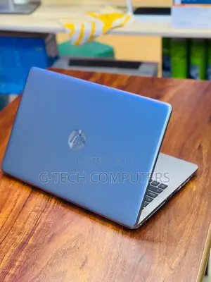 New Laptop HP 250 G8 8GB Intel Core I7 HDD 1T