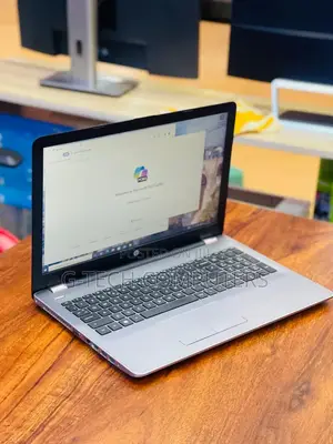New Laptop HP 250 G8 8GB Intel Core I7 HDD 1T