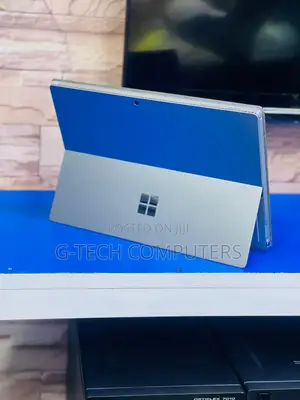 New Laptop Microsoft Surface Pro 4 8GB Intel Core I5 HDD 256GB