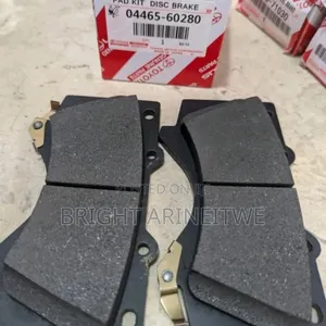 Front and Rear Brake Pads for Toyota Landcuiser Vxl.