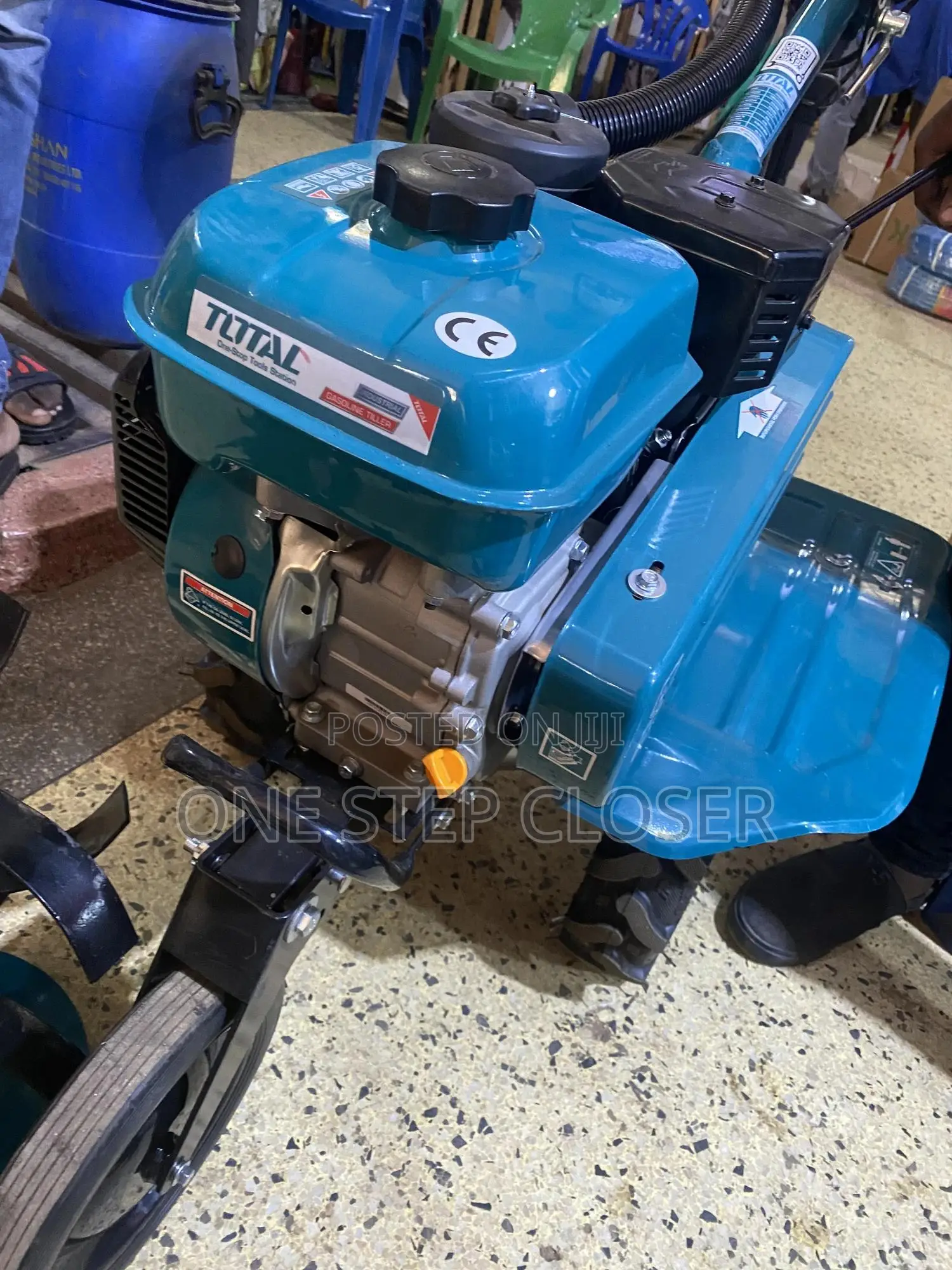Walking Tractor/ Tiller /Plouing Machine/Diging Tractor