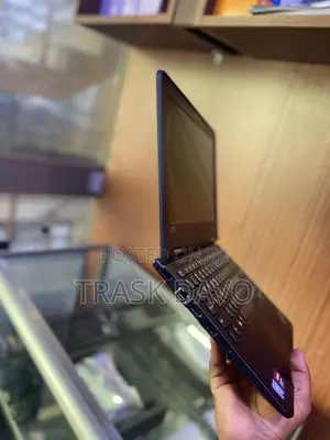 Laptop Lenovo Yoga 11e 4GB Intel Celeron SSD 256GB