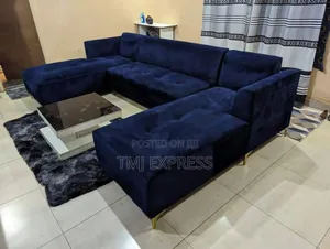 L Chair 7 Seaters