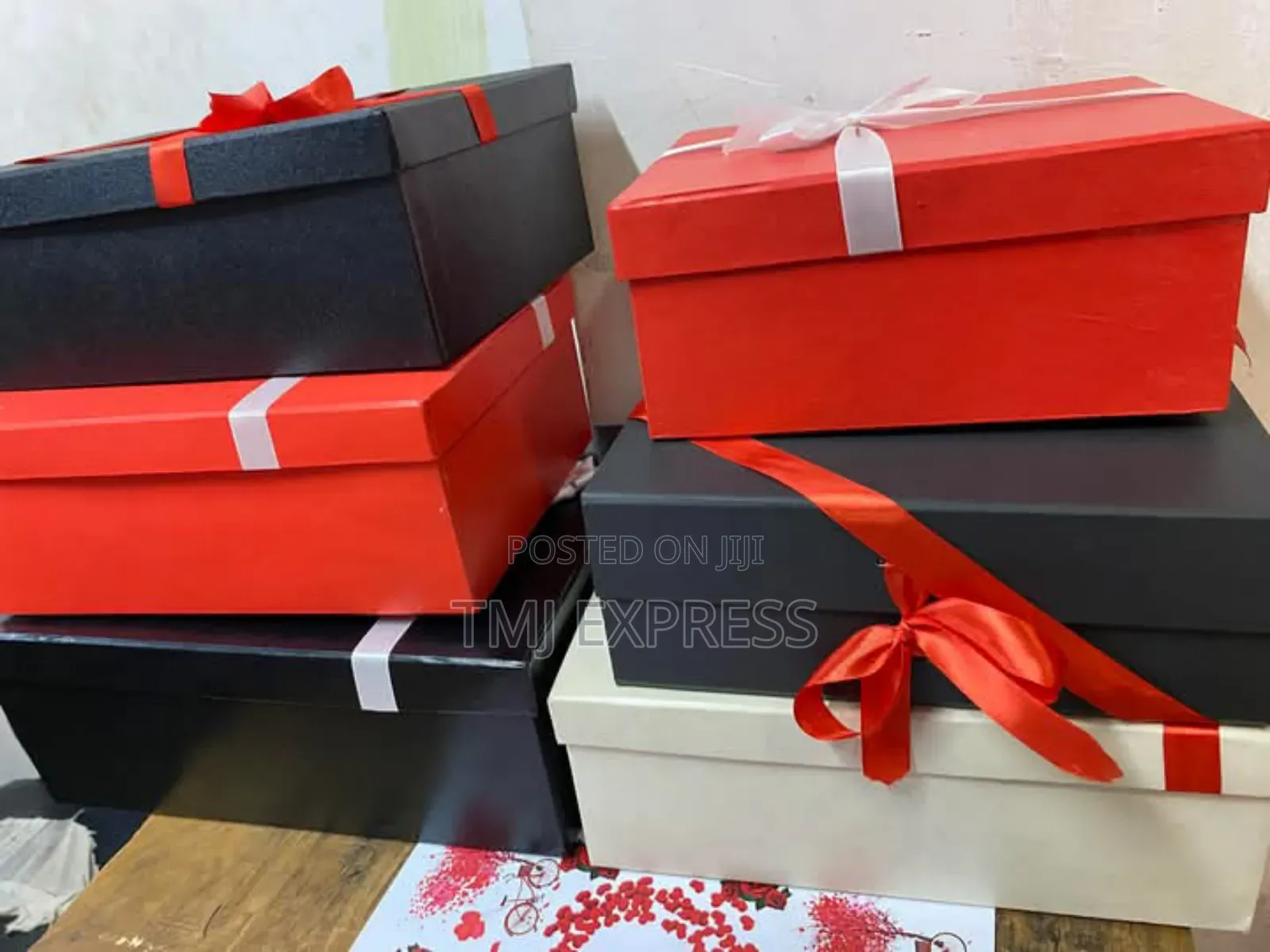 Branded Custom Gift Boxes