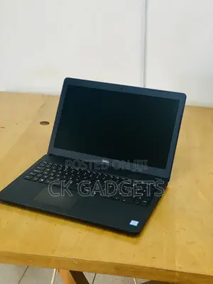 Laptop Dell Latitude 3580 8GB Intel Core i5 SSD 256GB