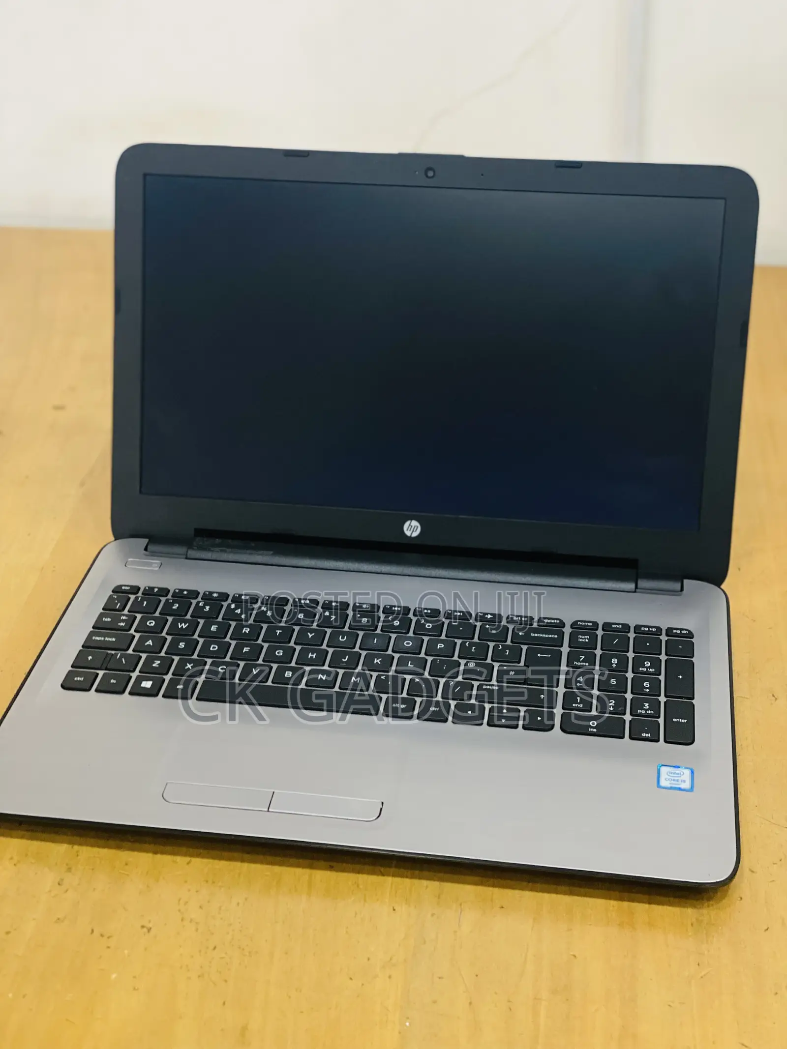 New Laptop HP 250 G5 8GB Intel Core I5 SSD 500GB