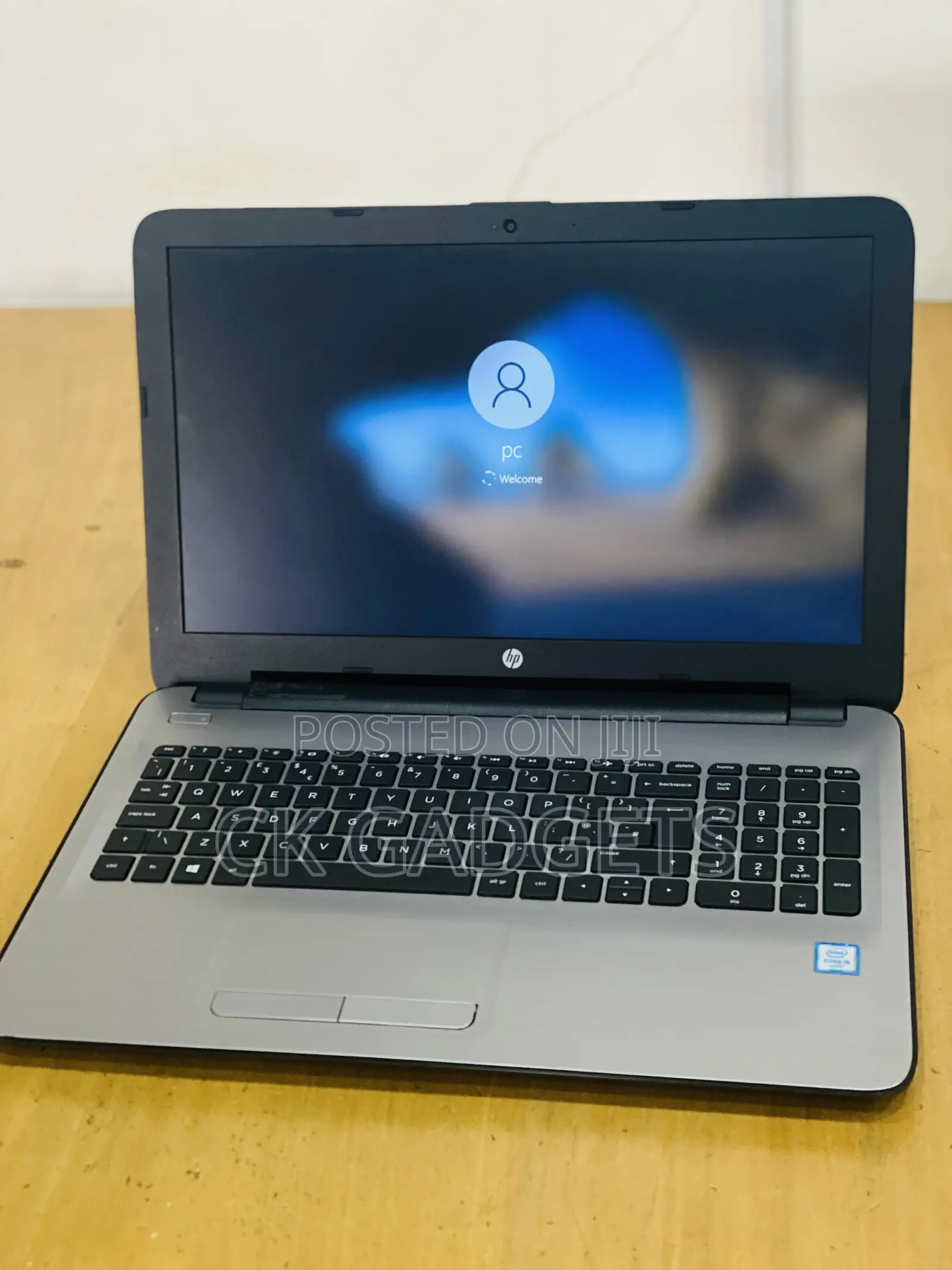 New Laptop HP 250 G5 8GB Intel Core I5 SSD 500GB