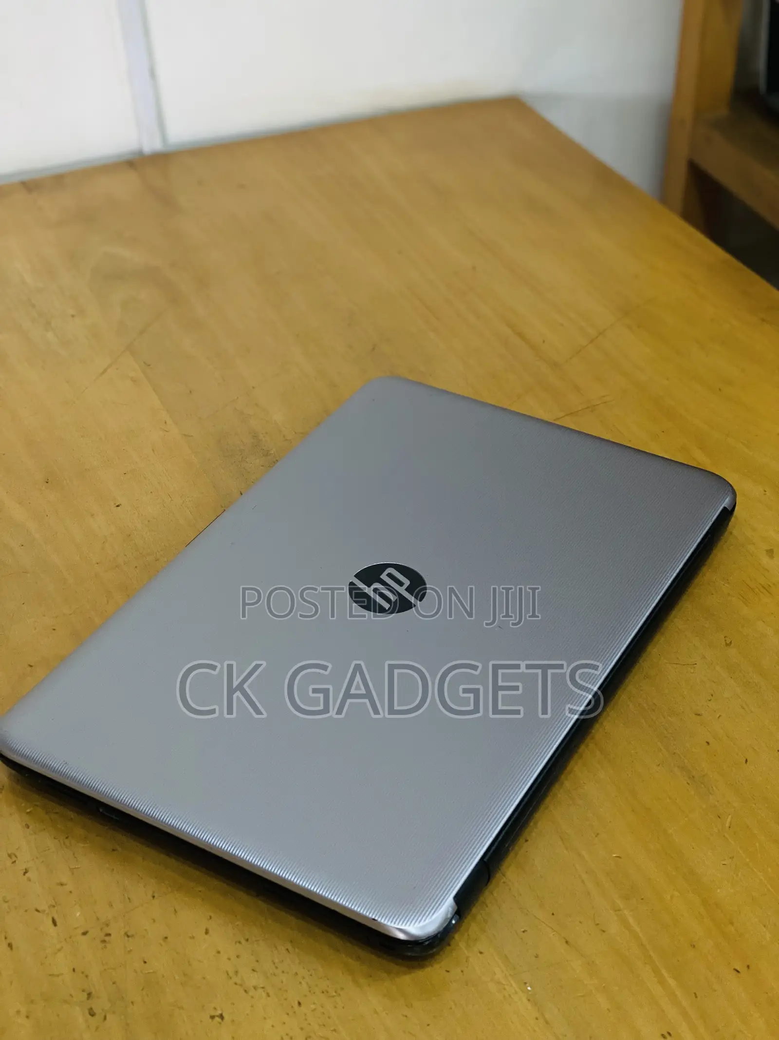 New Laptop HP 250 G5 8GB Intel Core I5 SSD 500GB