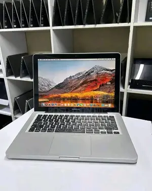 Laptop Apple MacBook Pro 4GB Intel Core I5 SSD 500GB