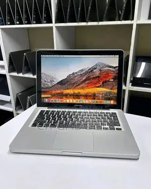 Laptop Apple MacBook Pro 4GB Intel Core I5 SSD 500GB