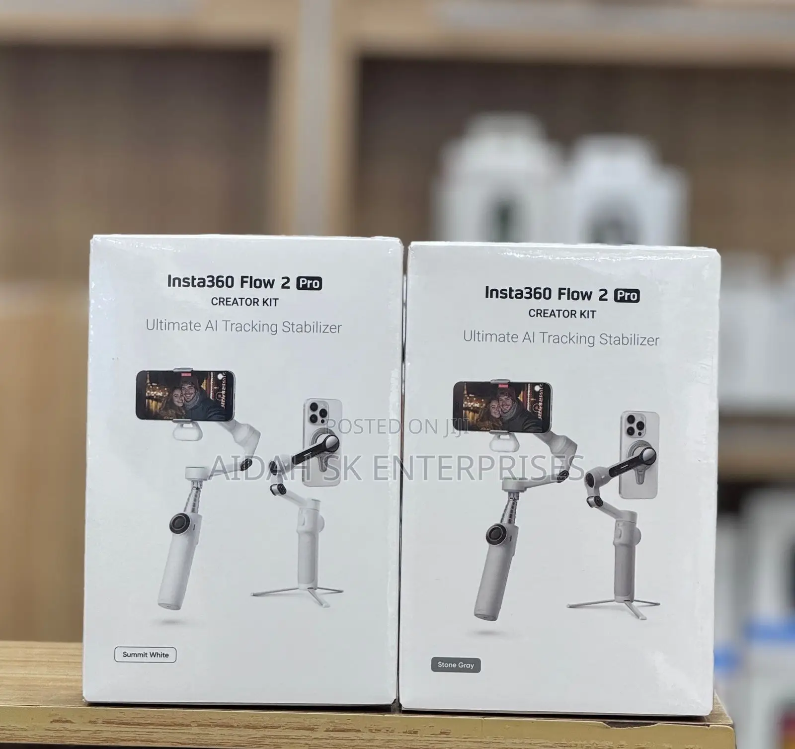 Insta360 Flow 2 Pro Creator Bundle