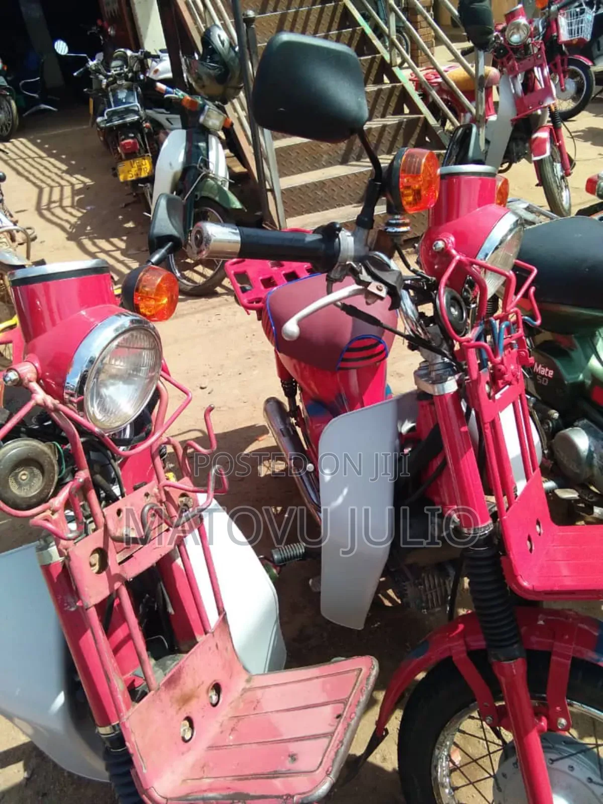 Suzuki 2006 Red