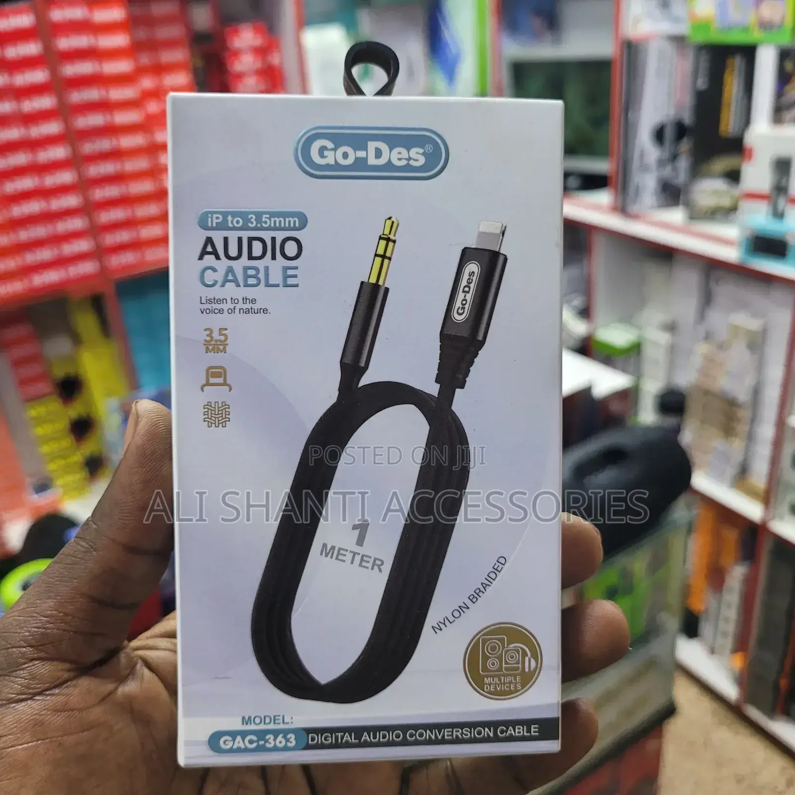 Go-Des iPhone to 3.5mm Audio Cable