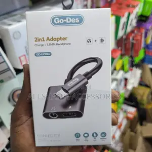 Go-Des 2 in 1 Adapter Charger + 3.5mm Headset