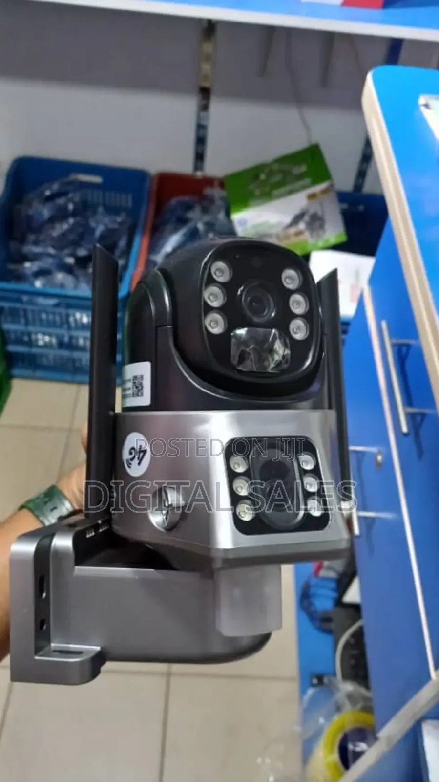 380 Pro Solar Camera Dual Lens.