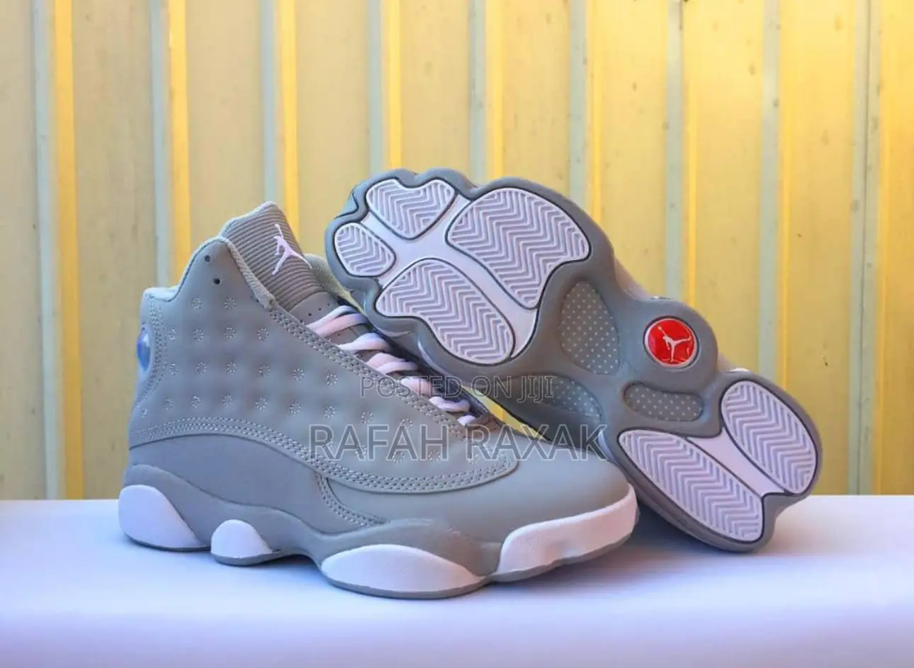 Original Nike Air Jordan 13 Gs Wolf Grey Sneaker