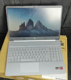 New Laptop HP 15-Dw1197nia 8GB AMD Ryzen HDD+SSD 256GB