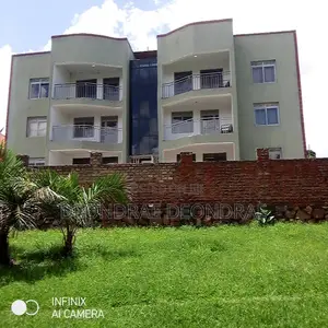 2 Bedroom Apartment With en-Suite Bathrooms
