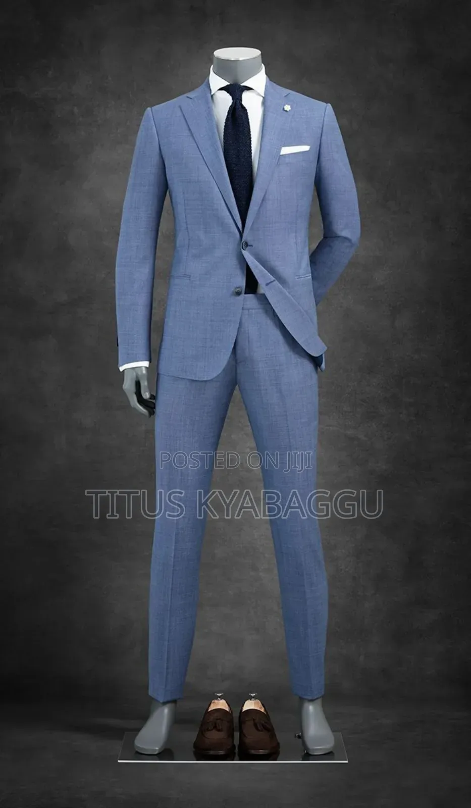 Carl Suits Exclusive Stylish