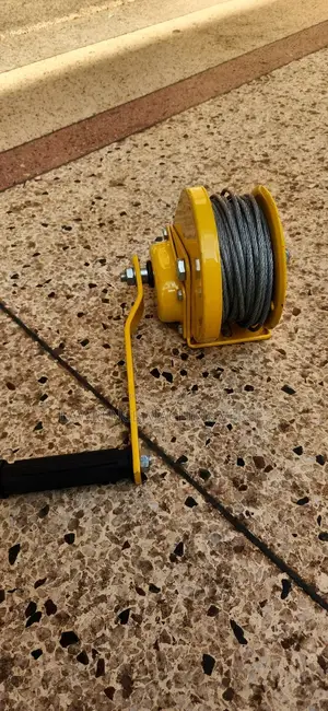 Hand Winch One Ton