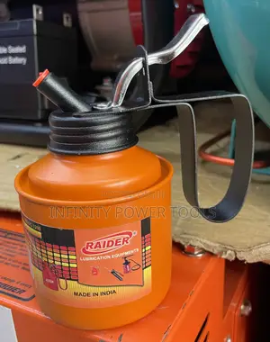 Oil Can 1/2 Pint