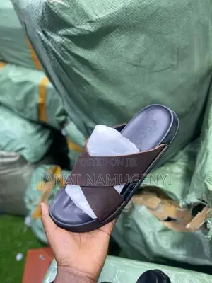Brown Ecco Open Shoes With Crossed Design
