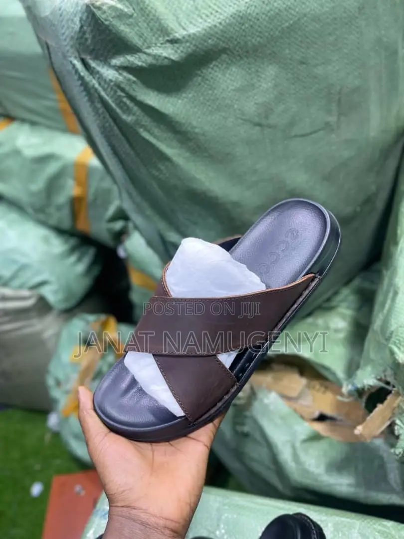 Brown Ecco Open Shoes With Crossed Design
