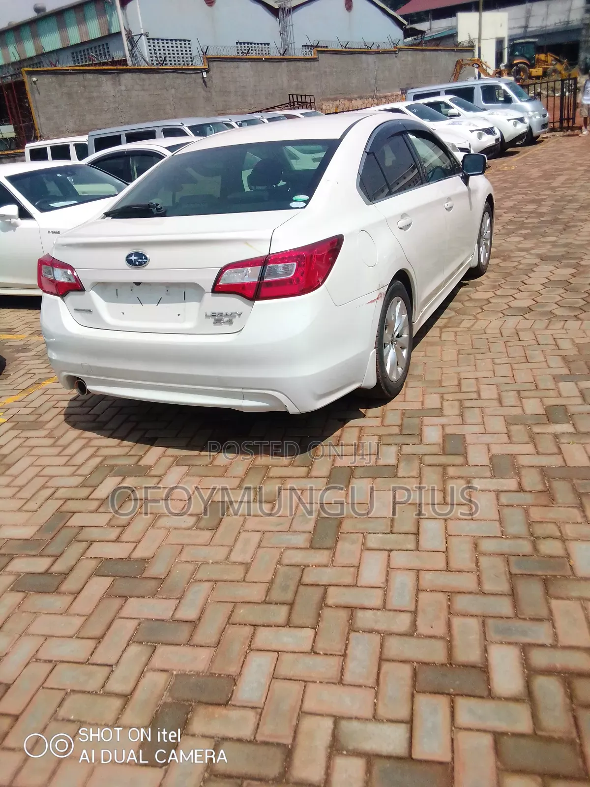 Subaru Legacy 2016 Silver
