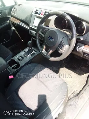Subaru Legacy 2016 Silver