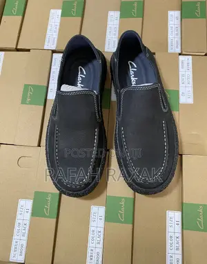 Original Black Clarks Slip on Low Casual Leather Shoes