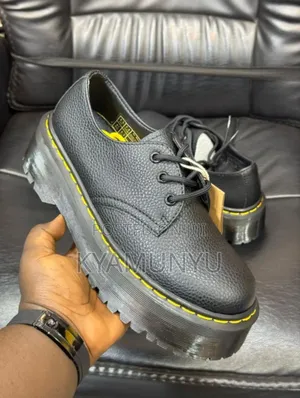 Dr. Martins