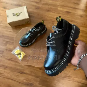 Dr. Martins
